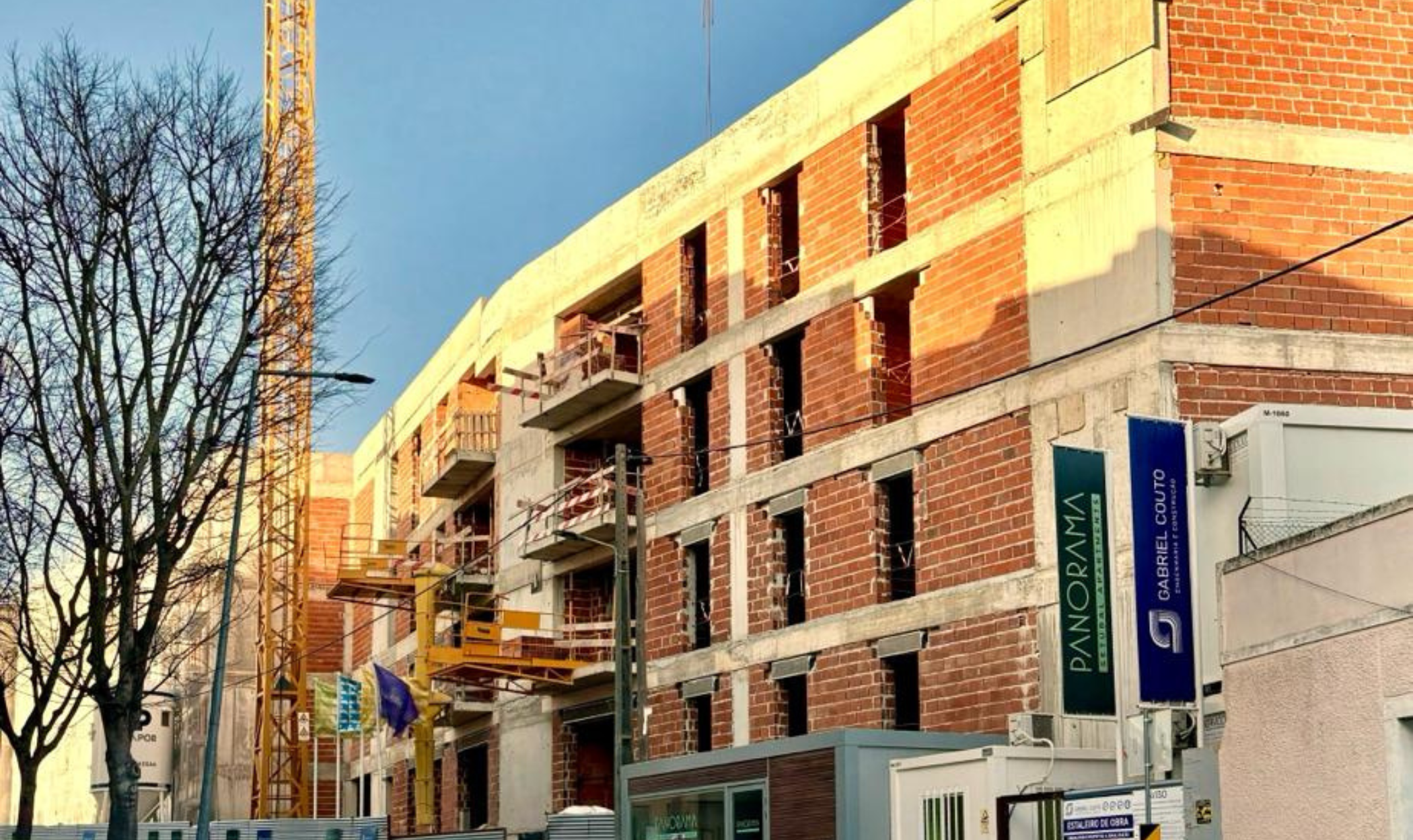 Construção de um Edificio Multifamiliar sito na estrada das Machadas, em Setubal