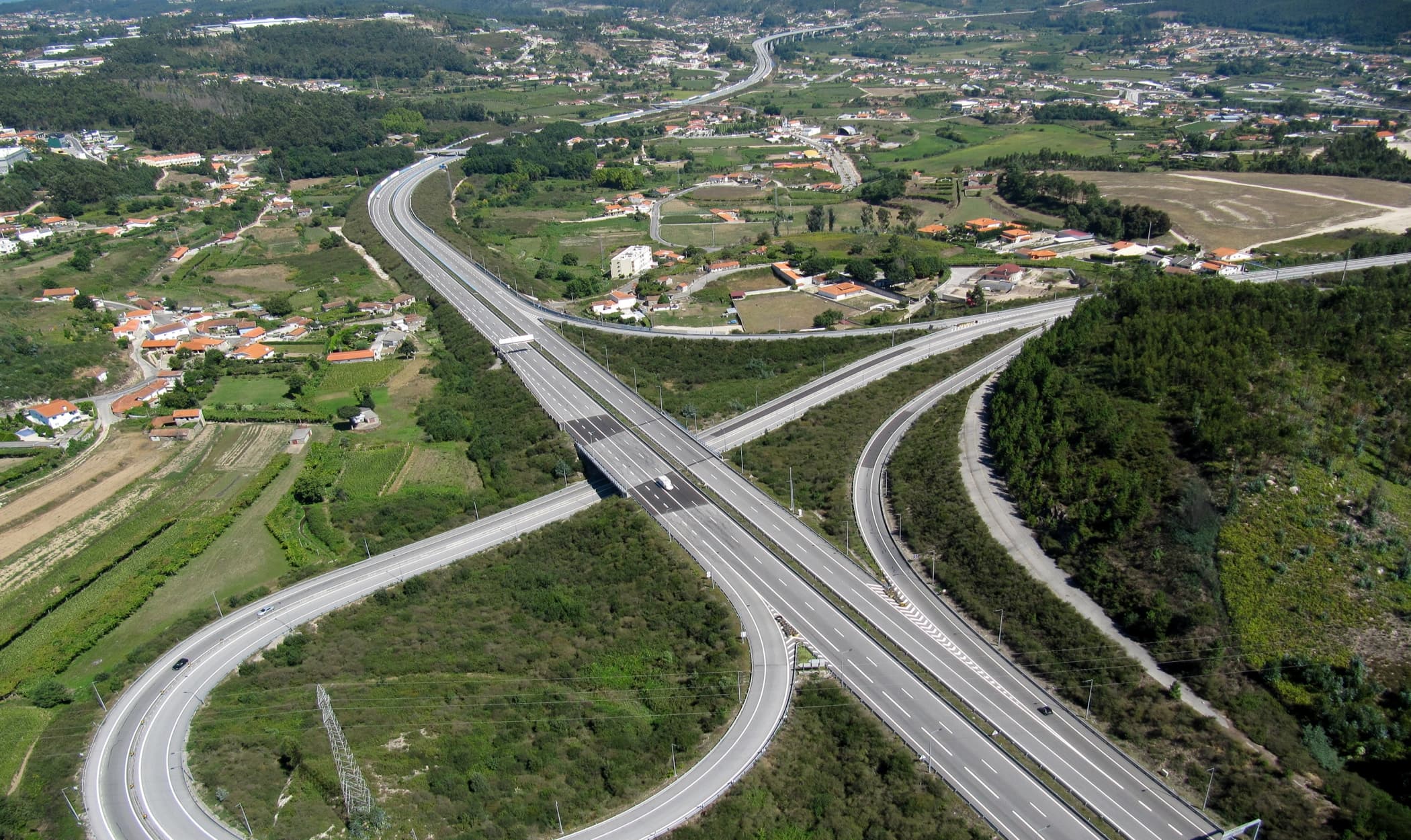 SCUT Grande Porto A42/ IC25 Paços de Ferreira, Nó EN 106