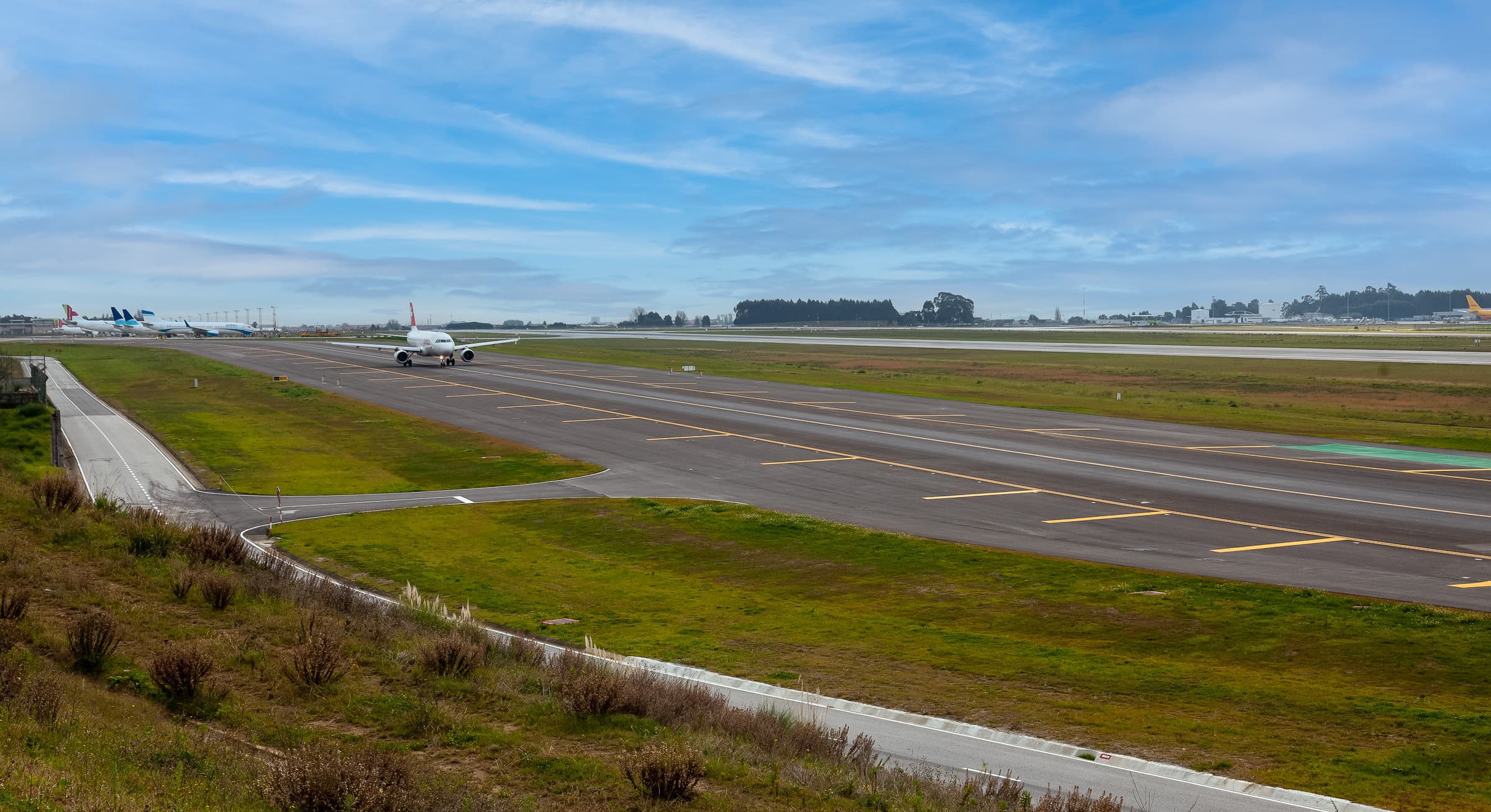 Ampliação do caminho de circulação F, do Aeroporto Sá Carneiro 2