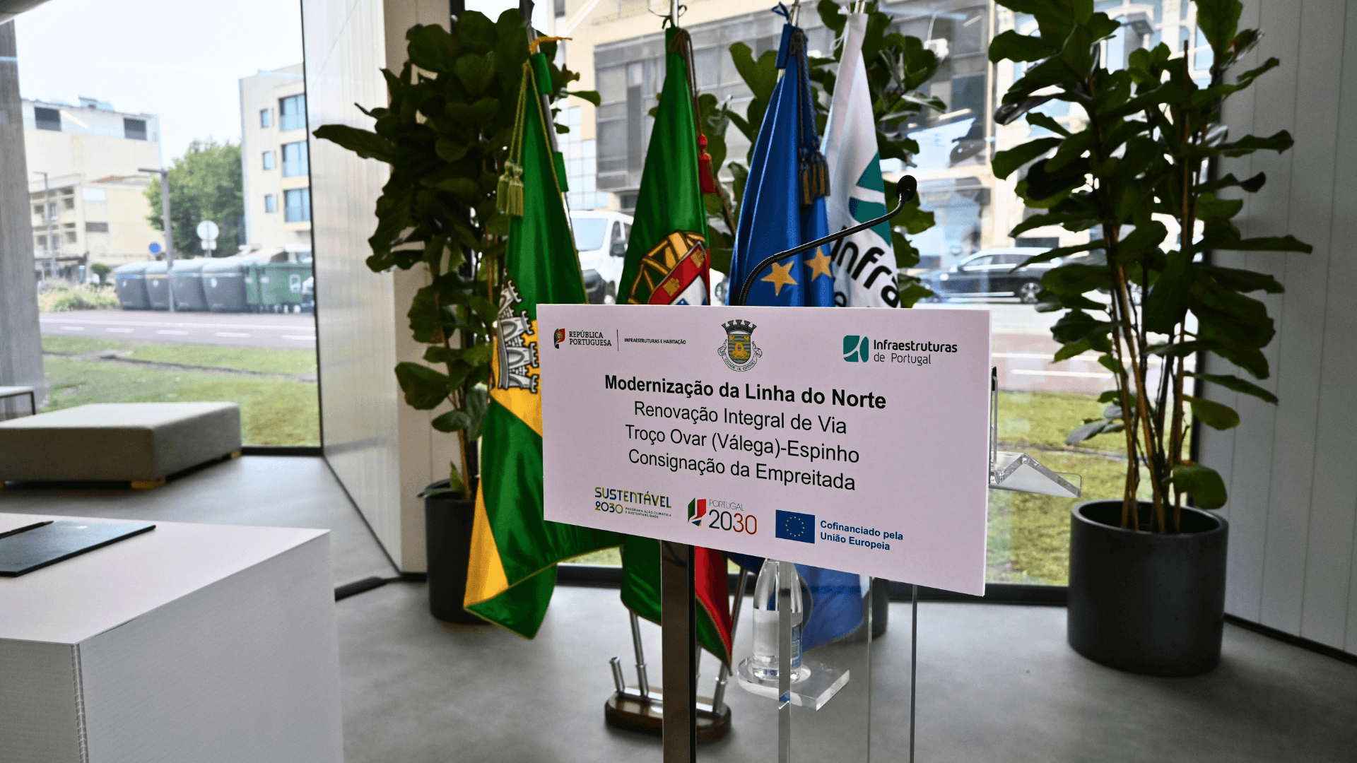 Renovação Integral da Via do troço Ovar (Válega) – Espinho - Linha do Norte